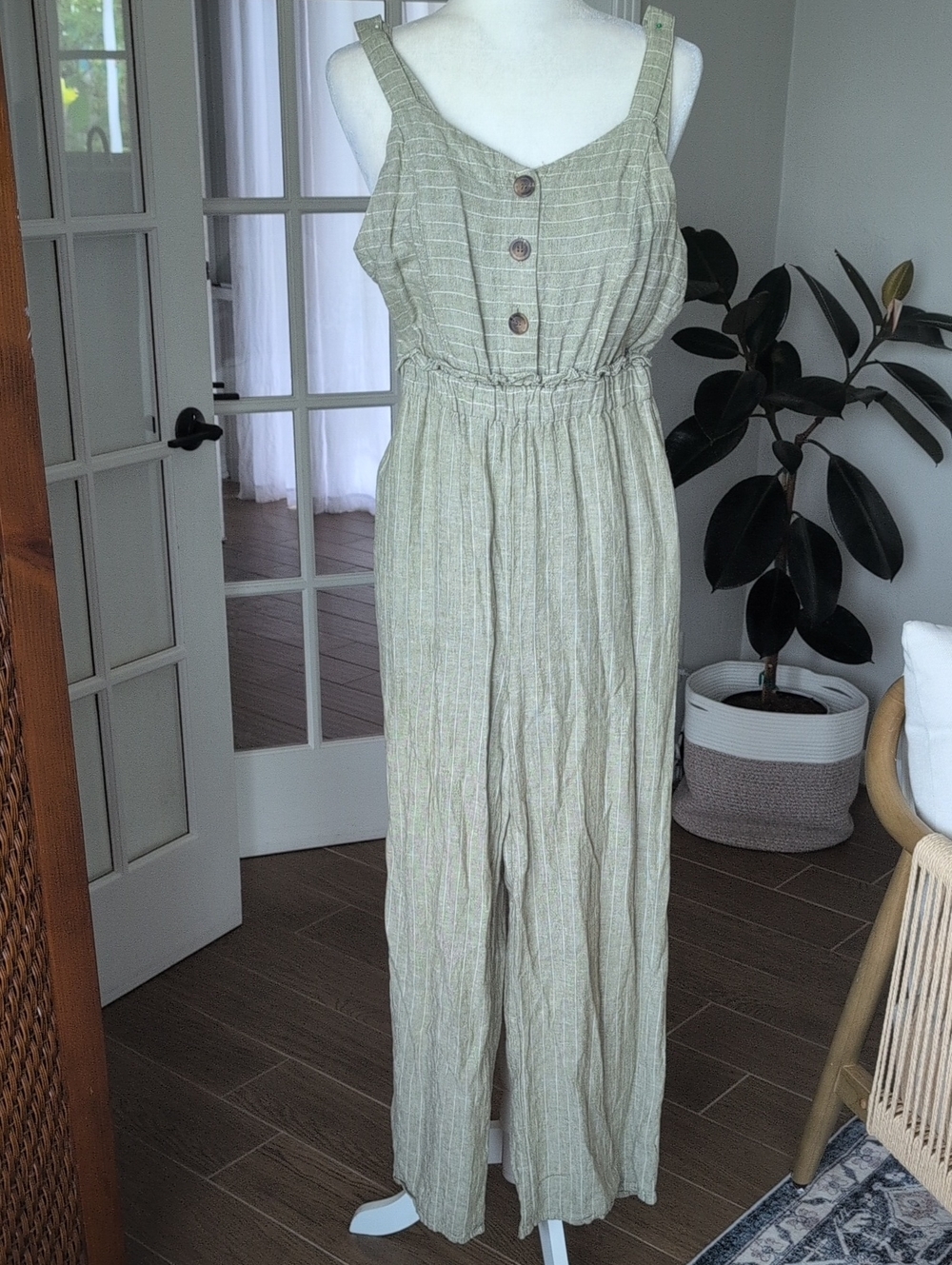 Romeo & Juliet Couture Linen Blend Striped Sage Button-Front Jumpsuit Medium